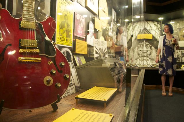 sun studios guitar