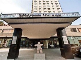 Century Plaza Hotel 2