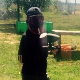 Baila Lazarus paintball